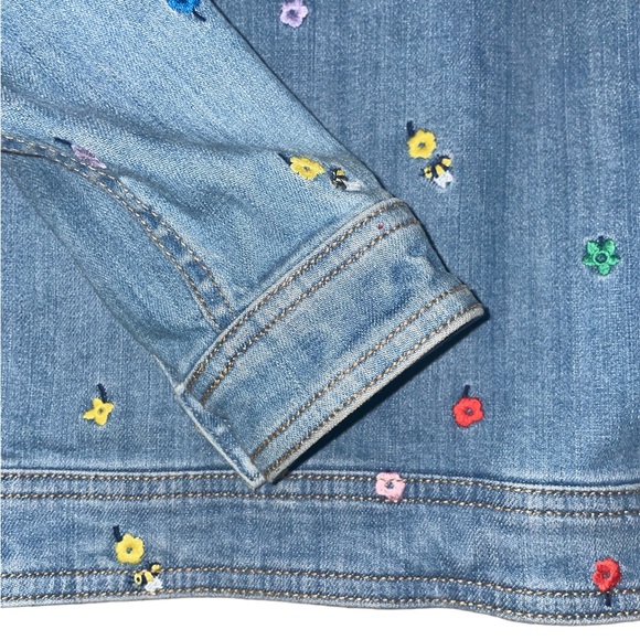 Hanna Andersson Denim Jacket With Flower Embroidery - Picture 5 of 7
